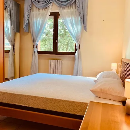 Little Italy Apt Sirmione * Sirmione