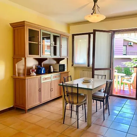 Little Italy Apt Sirmione Appartement *
